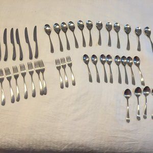 CAMBRIDGE STAINLESS CHINA 41 Pc LOT KNIFE FORK SPOON ASSORTED 3 FULL PLACE+ MORE